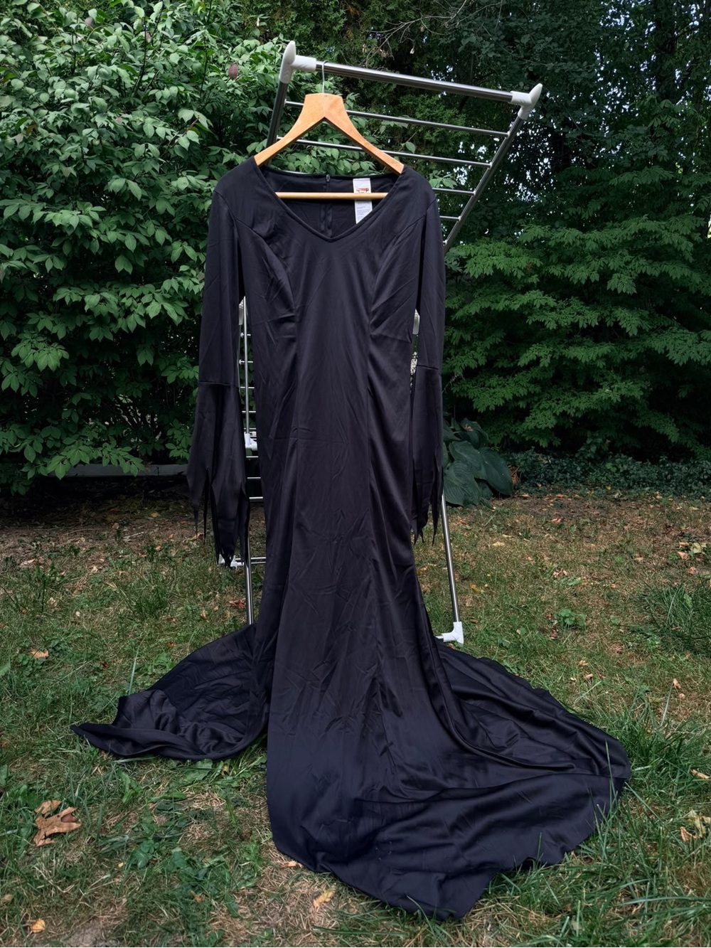 Morticia Addams Costume - Addams Family